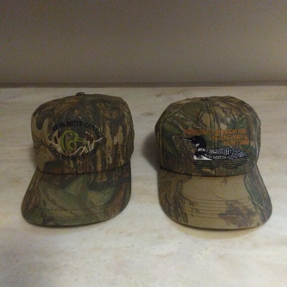 3 camo hats - Picture 2 of 2